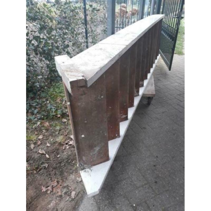Houten trap 2,5 mtr hoog