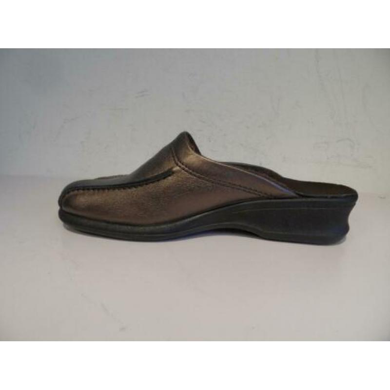 Brons kleur leren slippers Rohde 38