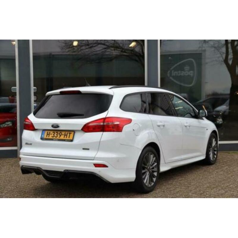 Ford Focus Wagon 1.0 ST-Line Navi 23.000 Km