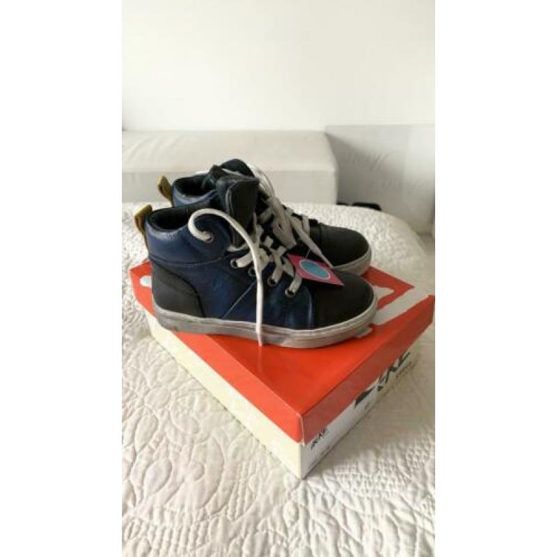 Jongens sneakers ik-ke maat 27