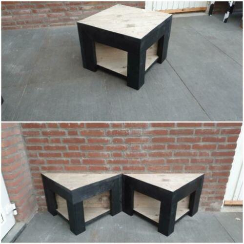 Zwart steigerhout meubel / bijzettafel / salontafel