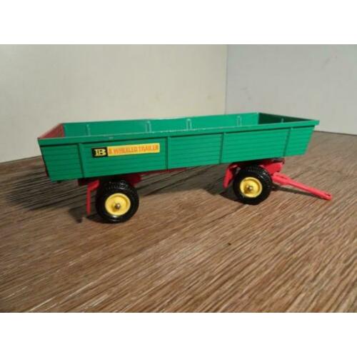 Te koop Britains 8 Wheeled trailer.