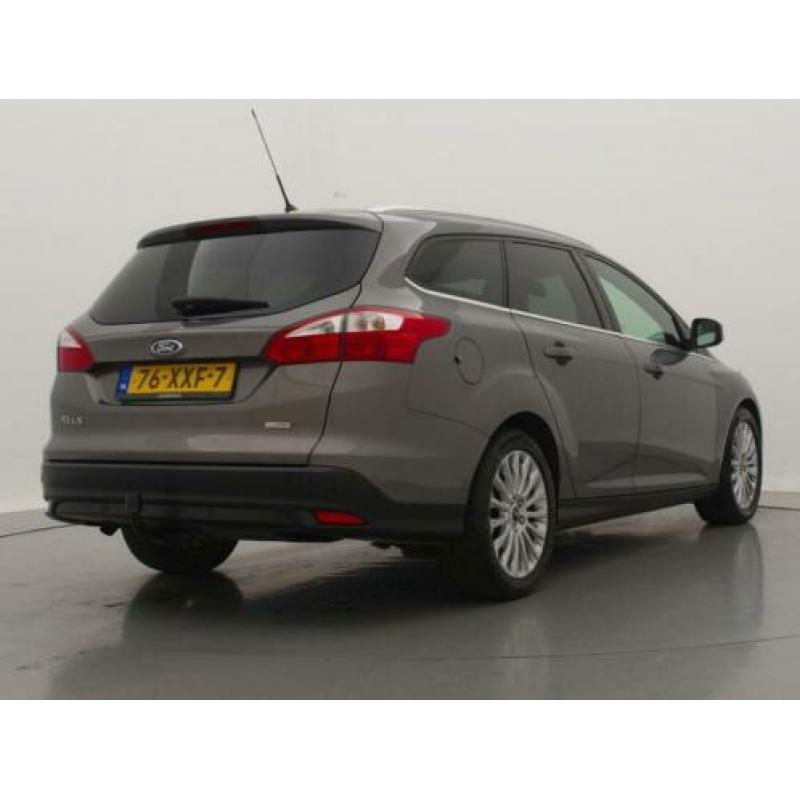 Ford Focus Wagon 1.0 EcoBoost Titanium | Navigatie | Trekhaa