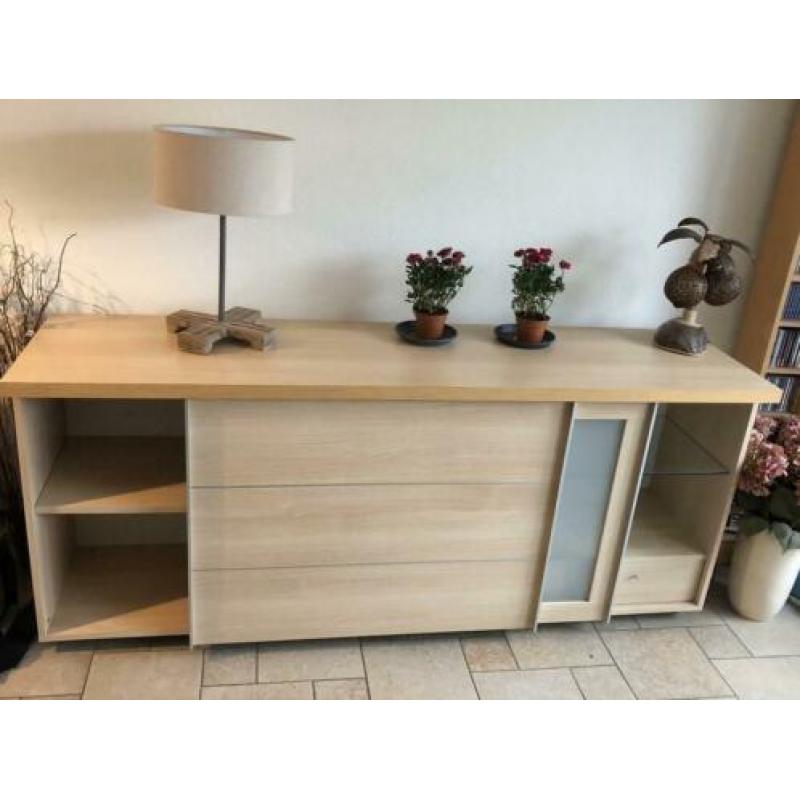 Dressoir tv kast en barkast met schuifdeuren