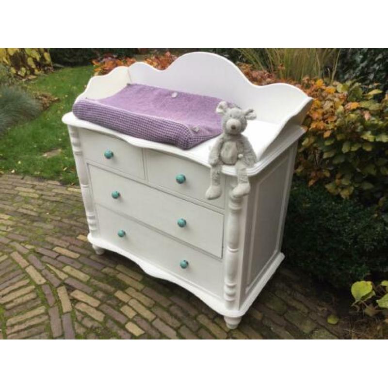 Mooie commode gerestyled