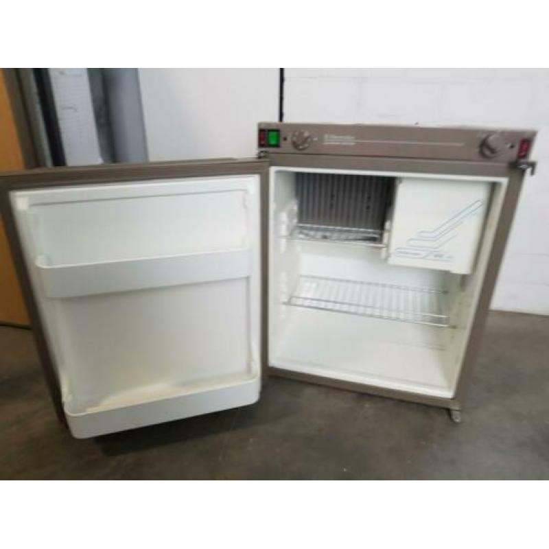 Koelkasten op gas 12v en 230v Electrolux