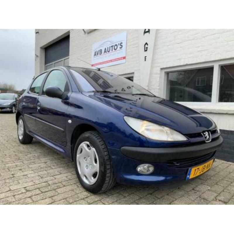 Peugeot 206 1.4 Gentry Clima
