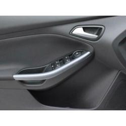 Ford Focus Wagon 1.0 EcoBoost Titanium | Navigatie | Trekhaa