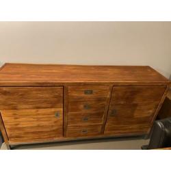 Mooie teakhouten dressoir met metalen poten