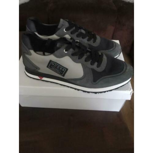 Guess heren sneakers! Nieuw maat 45