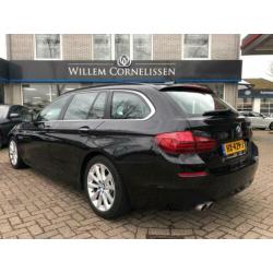 BMW 5-serie Touring 520d Executive Aut. Panoramadak Trekhaak