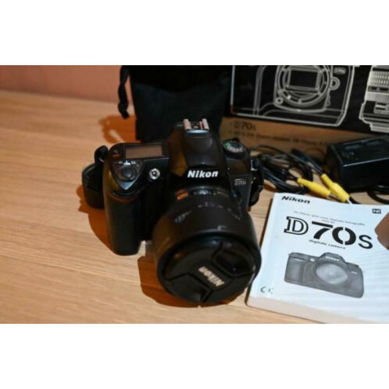 Fotocamera set Nikon D70S