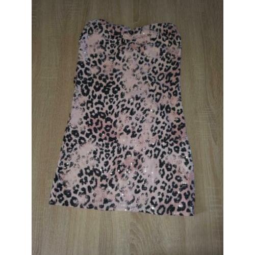 Roze strapless tijgerprint jurkje. Maat M!!