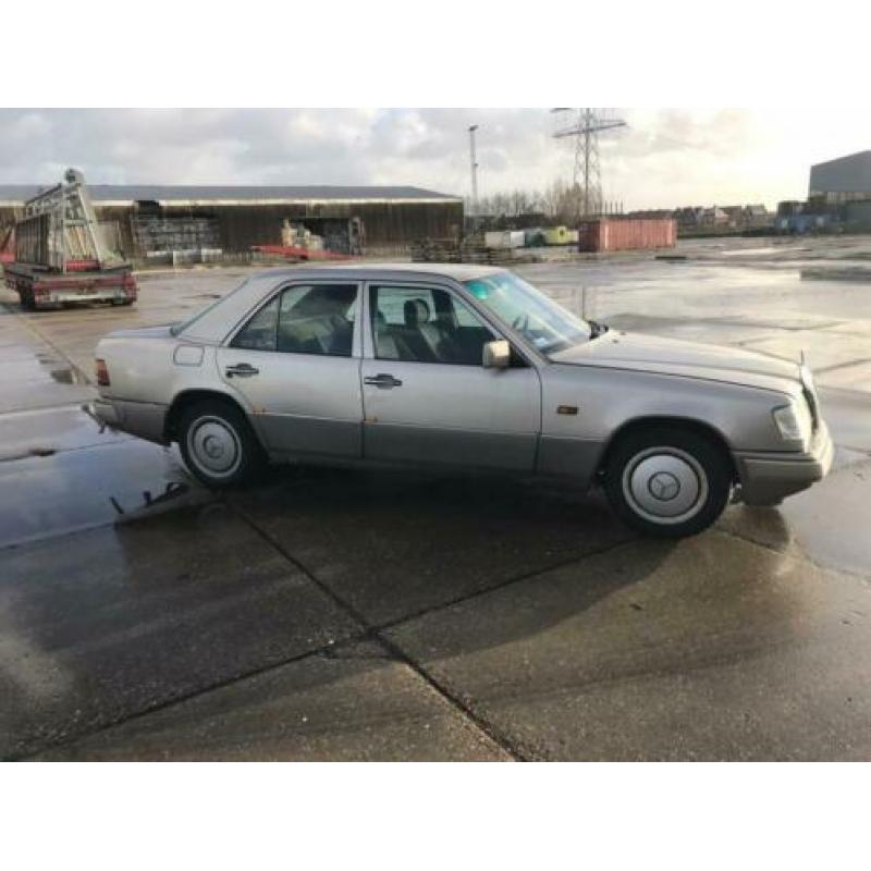 Mercedes-Benz 200-serie E250D