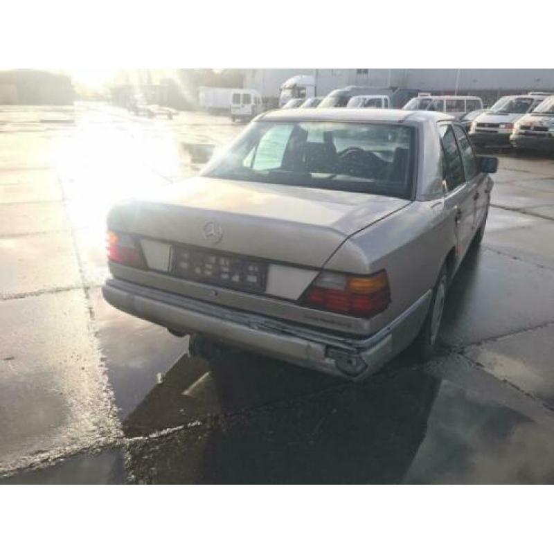 Mercedes-Benz 200-serie E250D