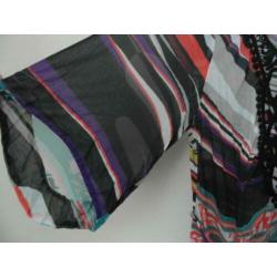 Vrolijk gekleurde blouse merk Summum maat L