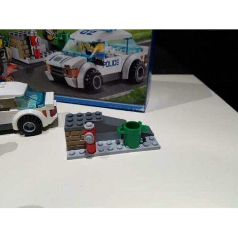 t.k. lego 60042 city met doos en sticker vel