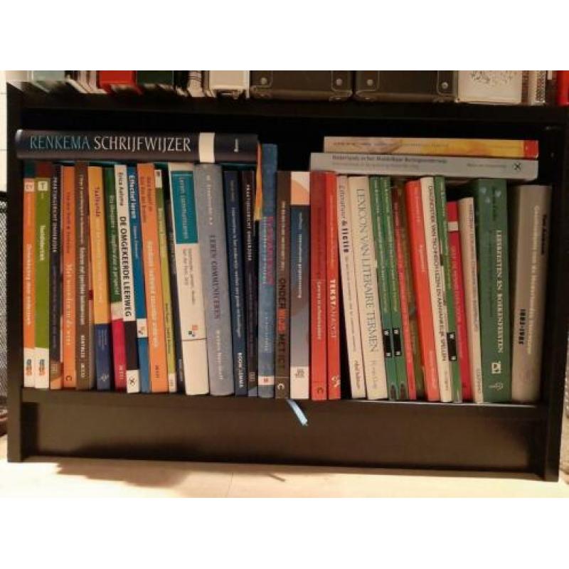 Studieboeken Nederlands en journalistiek