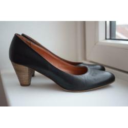 JONES pumps maat 39