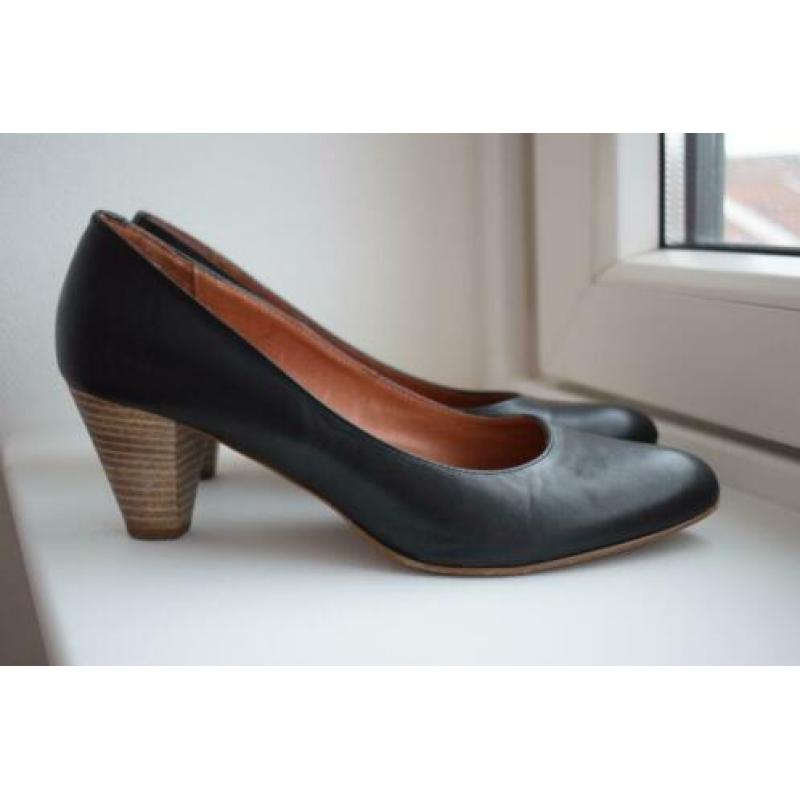 JONES pumps maat 39