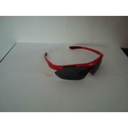 Nieuwe rode Sport Sunlover's zonnebril "STRAIGHT-EYE" € 4,50