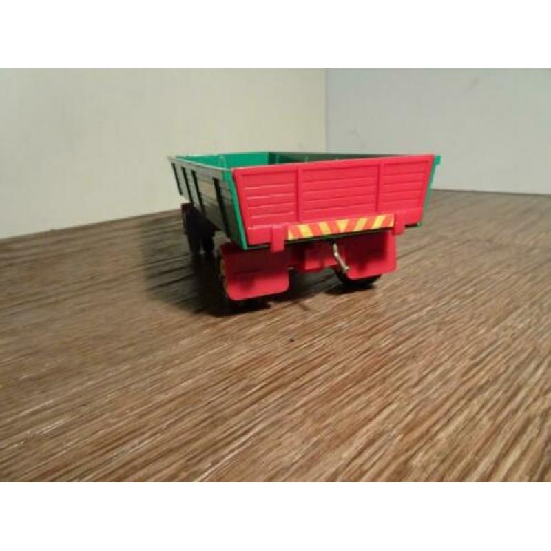 Te koop Britains 8 Wheeled trailer.