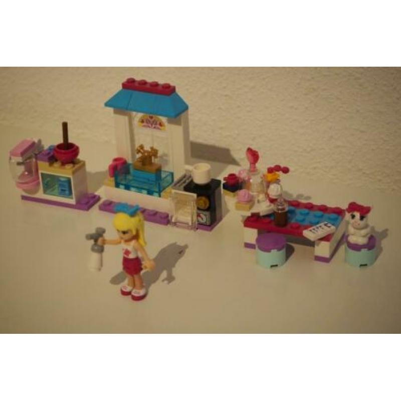 LEGO Friends Stephanie's Vriendschap-taartjes - 41308