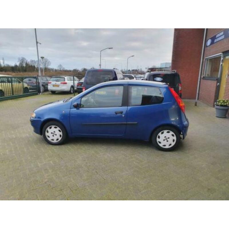Fiat Punto 1.2 3DR 2002 Blauw