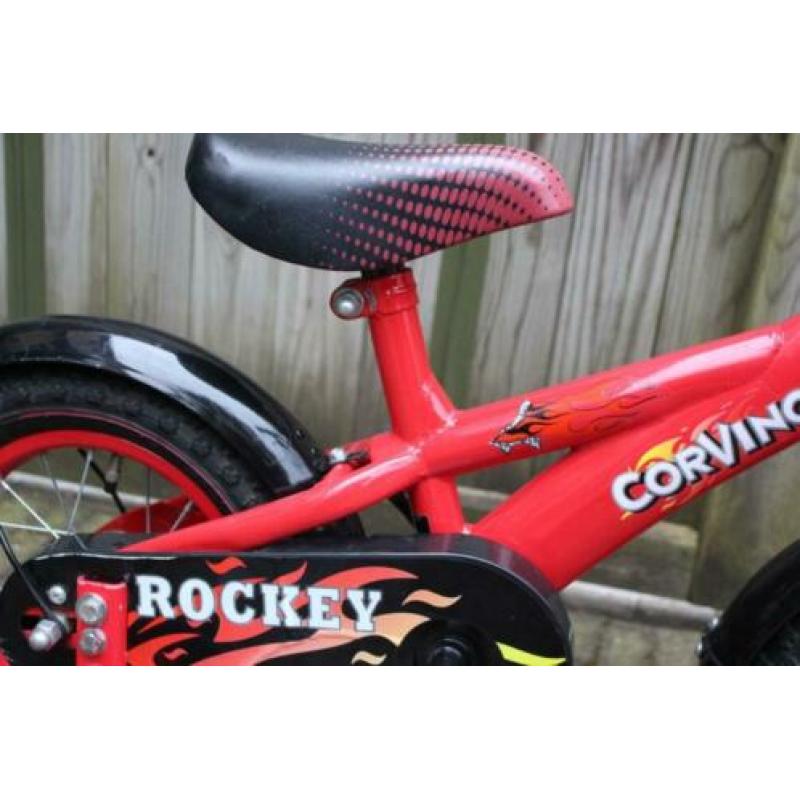 12,5 inch Corvino fietsje rood