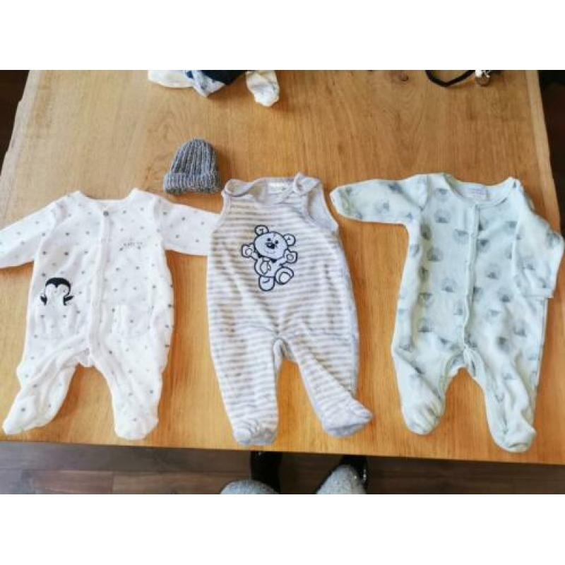 Babykleding maat 50 56 jongen