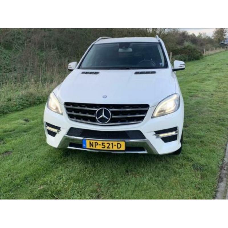 Mercedes M-Klasse Ml250 Bluetec 4MATIC 2013 Wit