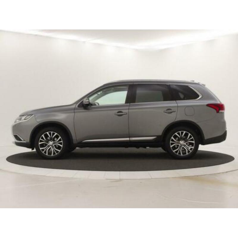 Mitsubishi Outlander 2.0 CVT Instyle 7-Persoons Climate Cont