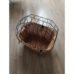 Fietsmand voor de hond