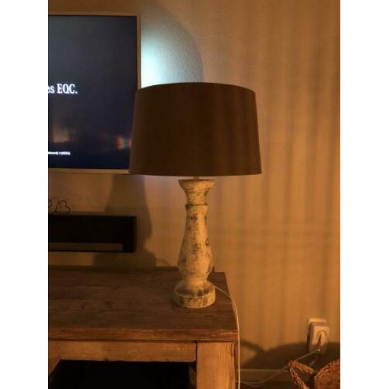 Twee stoere tafellampen