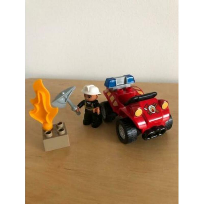 Lego Duplo -3 Duplo voertuigen voor € 9,00