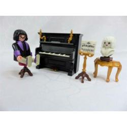 C 6 Piano met pianist (NIEUW) 6527