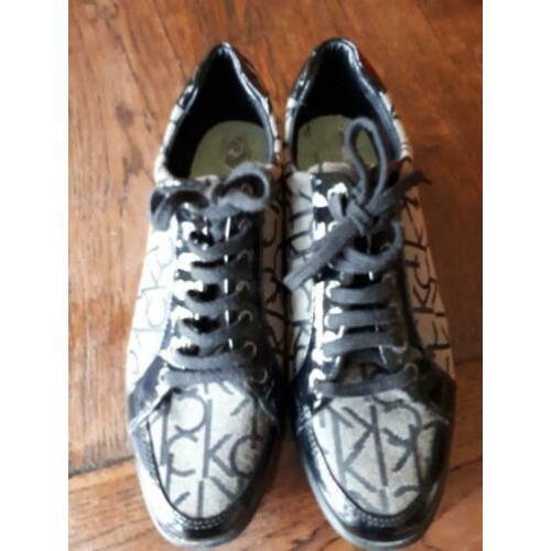 Calvin klein sneakers M39 Zwart lak + stof