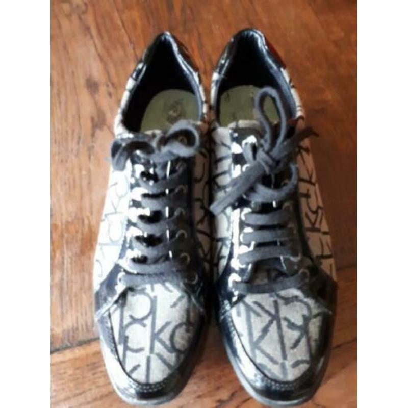 Calvin klein sneakers M39 Zwart lak + stof