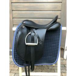 Mooi en zgan Albion K2 Genesis dressuurzadel