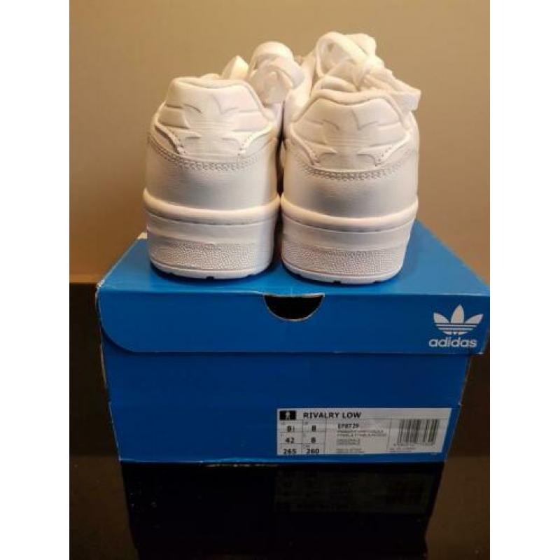 Adidas Rivalry 42