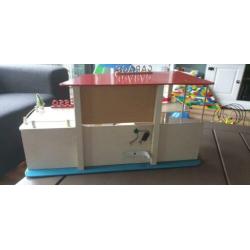 Orginele Esso garage model 412