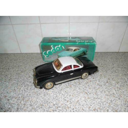 Blikken volkswagen karmann ghia (met doos) nieuwstaat !!!
