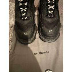 Balenciaga triple s