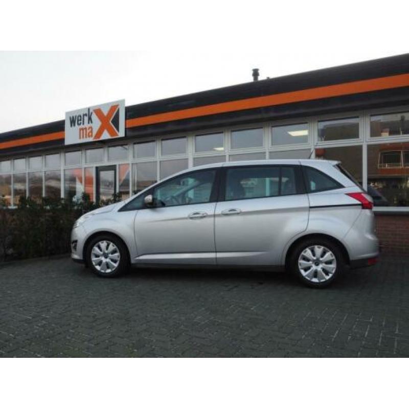 Ford Grand C-Max 1.6 Trend 7p. 7 persoon's uitvoering.