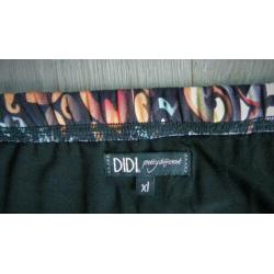 DIDI ( Pretty Different) Deels-Gevoerde Rok maat XL=L