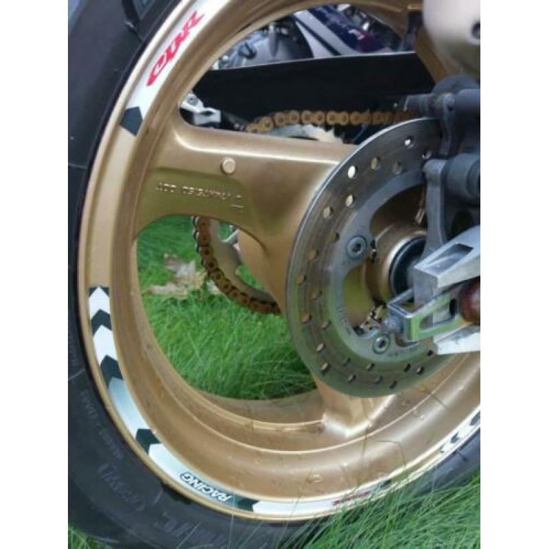 honda cbr f4