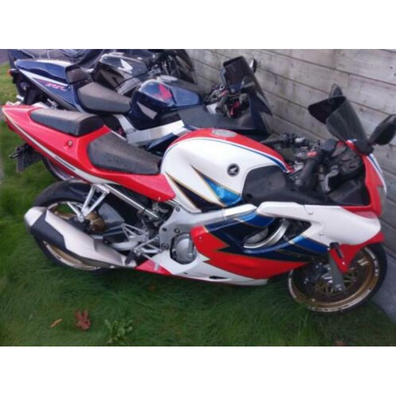 honda cbr f4