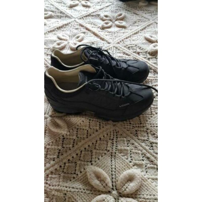 Lowa wandelschoen maat 45 blauw