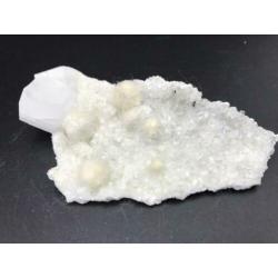 Zeoliet apofyliet okeniet mineralen edelstenen gems