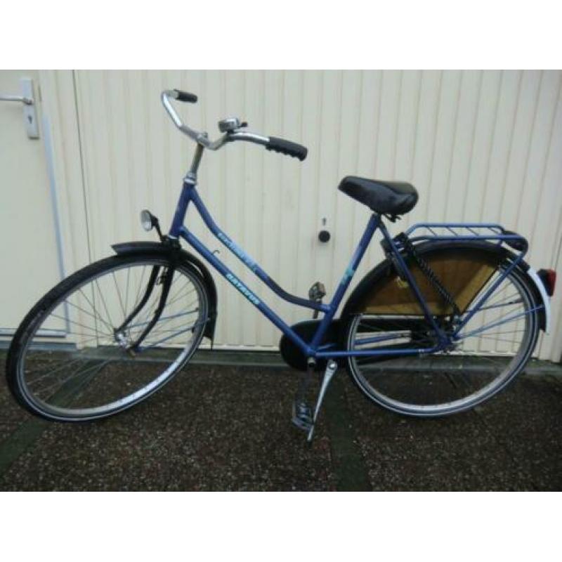BATAVUS "Barcelona" met framemaat 53 cm en terugtraprem